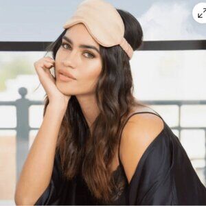 Natural Skin Blends NWT Silk Eye Mask Gold Dust | Luxurious Sleep Mask | One Siz